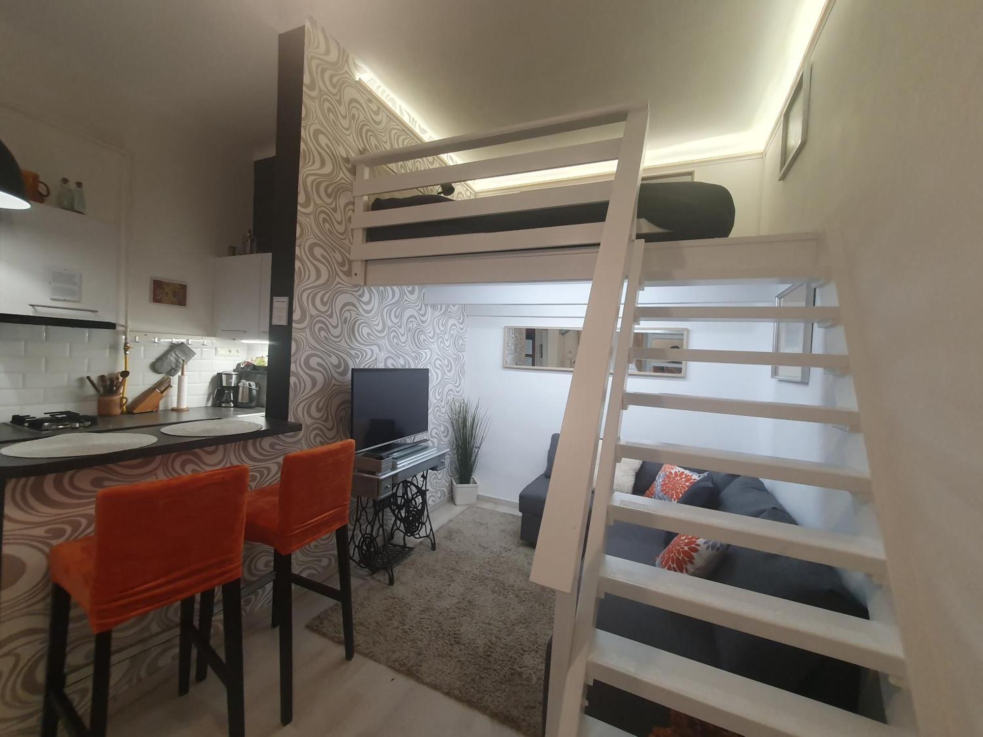 Castlehill Apartman The Perfect Blend Of Urban Living And Sightseeing Convenience บูดาเปสต์ ภายนอก รูปภาพ